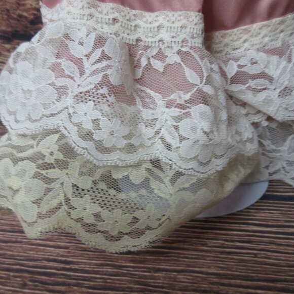 Vintage Porcelain 16" Doll with Victorian Dress & Bonnet - Picture 4 of 8